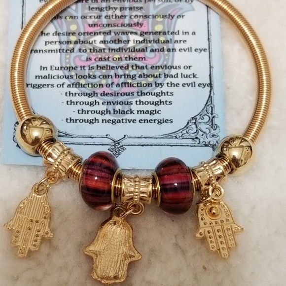 Hamsa Evil Eye Charm Red Gold  Bracelet - Picture 3 of 3